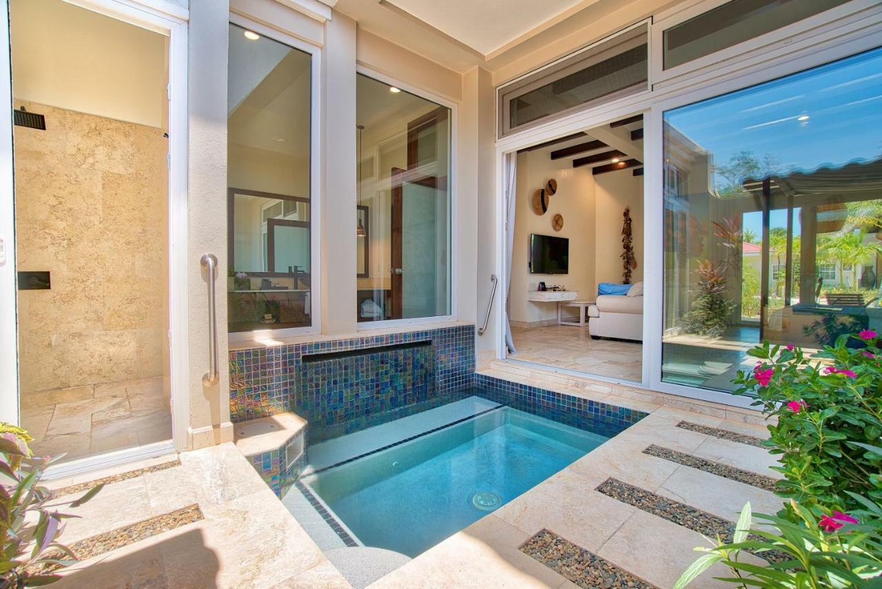 Suite with Private Pool